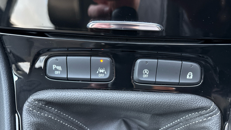 Vauxhall Grandland 1.2 Turbo Ultimate 5dr Petrol Hatchback